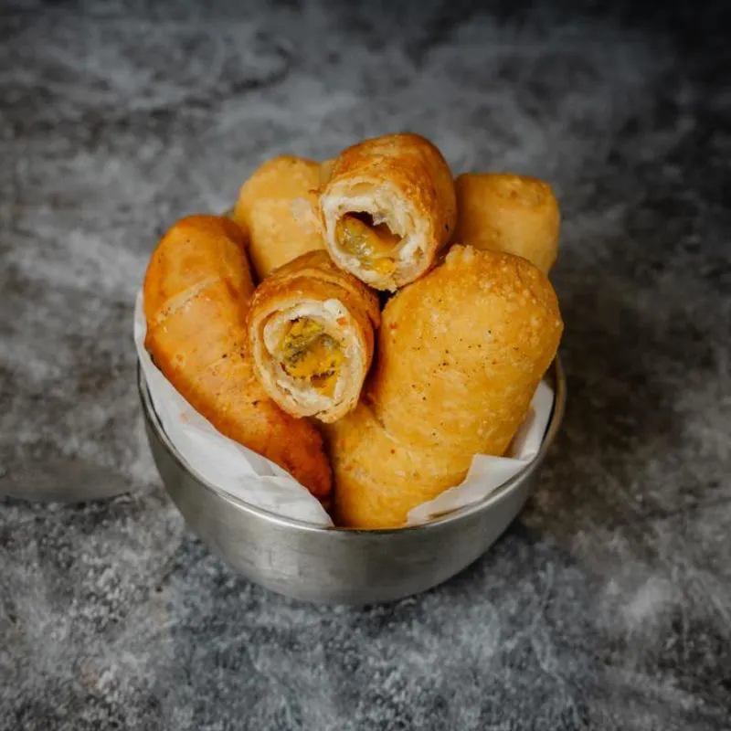 5 Tequeños tajada con queso